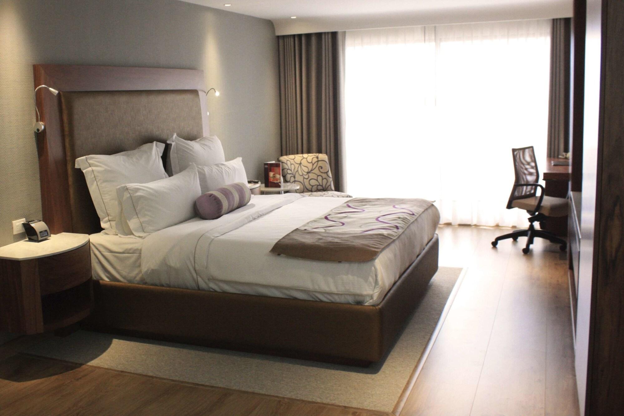 Hs Hotsson Hotel ซิเลา ภายนอก รูปภาพ